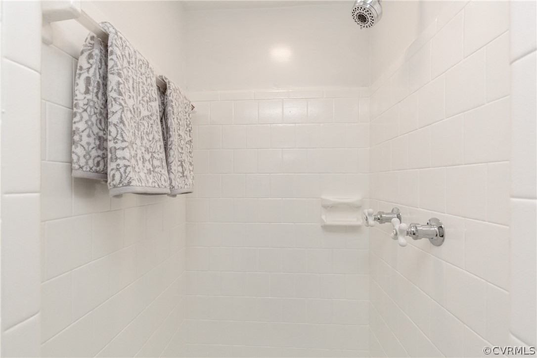 14510 Aldengate Road Midlothian, VA 23114 - Photo 22 of 42 Gallery Image 22