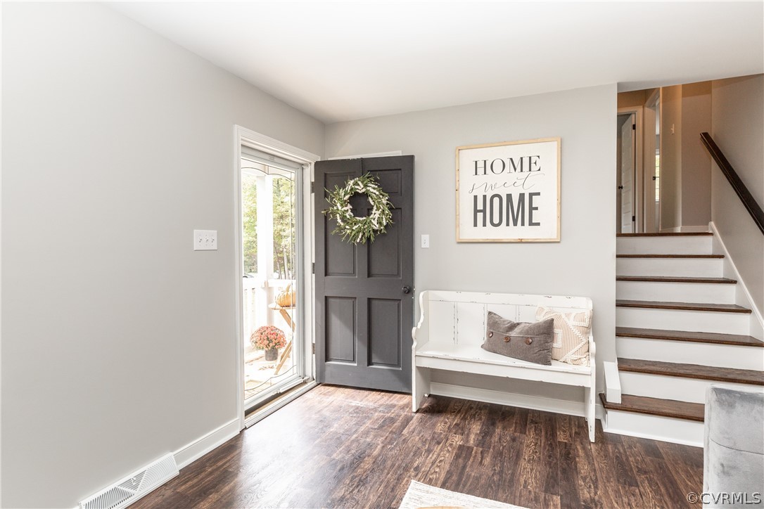 14510 Aldengate Road Midlothian, VA 23114 - Photo 3 of 42 Gallery Image 3