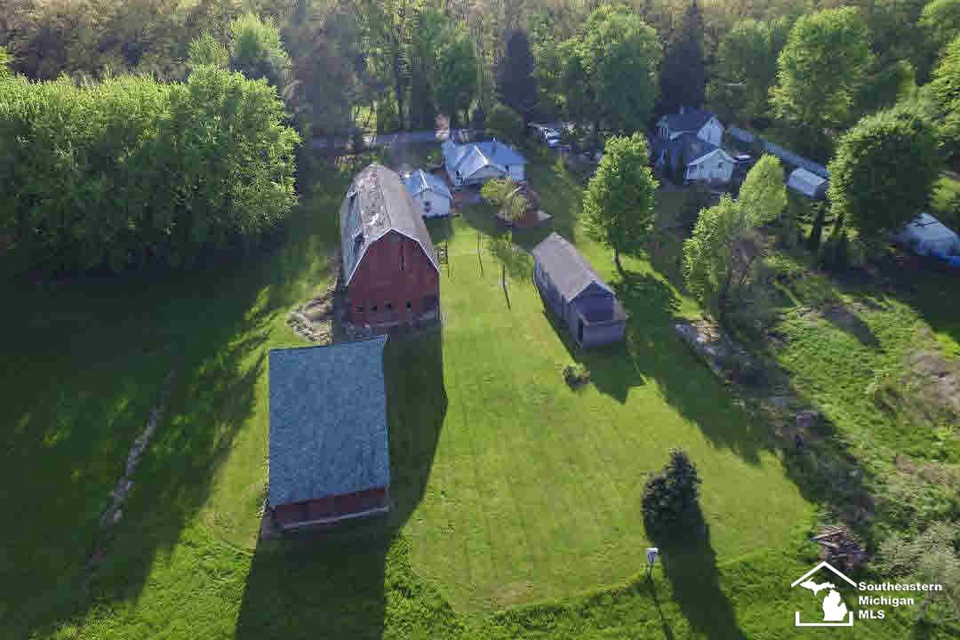 2189 Wells Road Dundee, MI 48131 - Photo 8 of 40