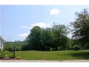 82 Lane Road Derry, NH 03038 - Photo 3 of 5