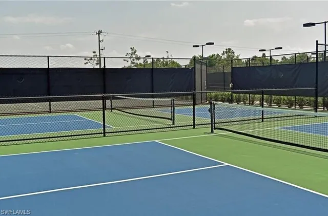 a view of a tennis court