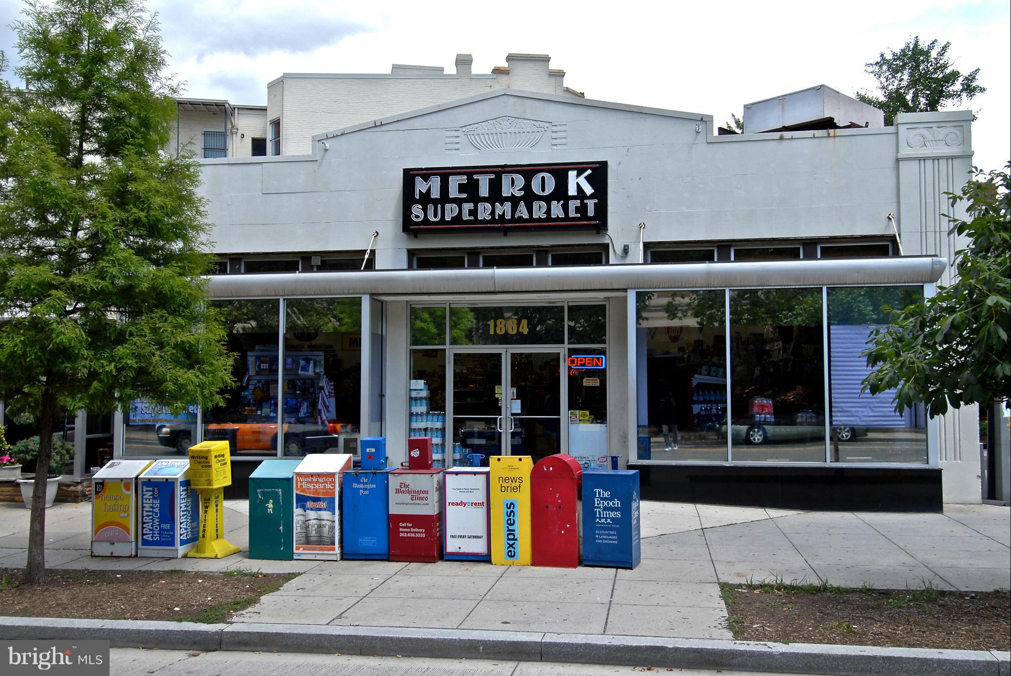 1851 Columbia Road Northwest, Unit 409 Washington, DC 20009 - Photo 18 of 30 Supermarket Right Out Front