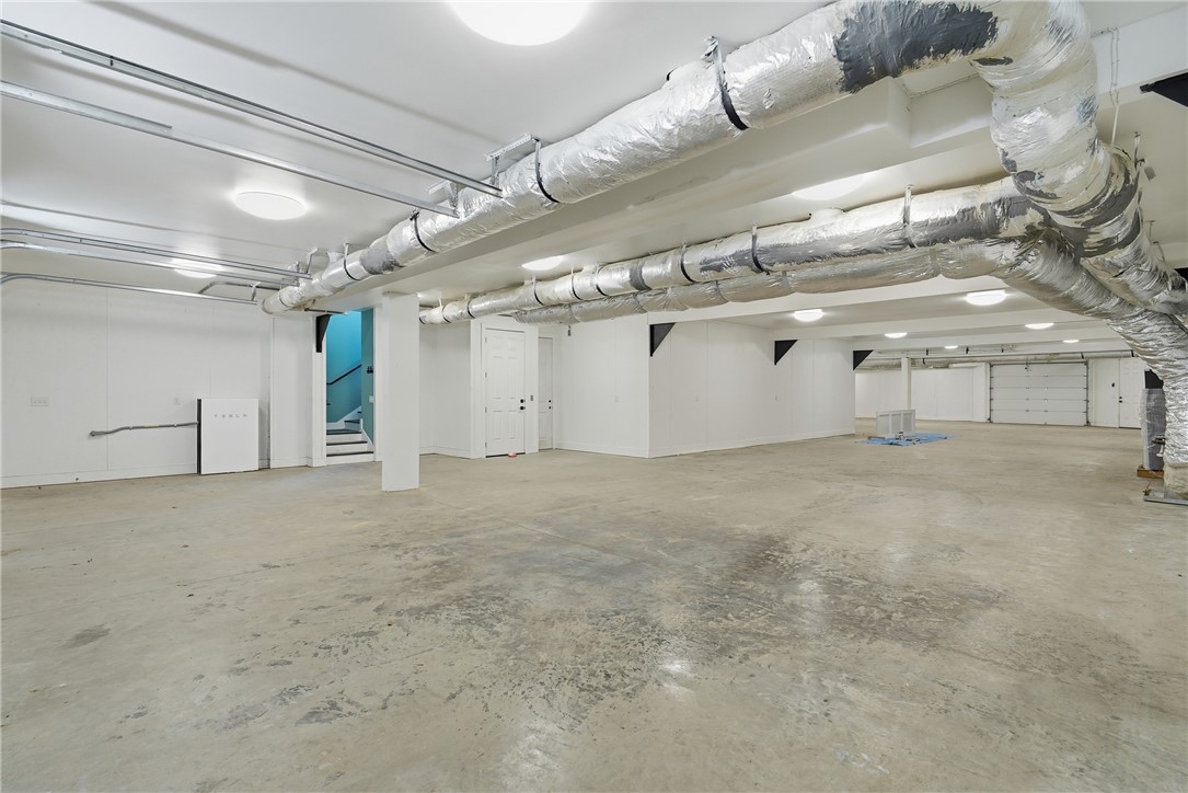 5406 Old Jesup Road Brunswick, GA 31525 - Photo 41 of 46 Garage