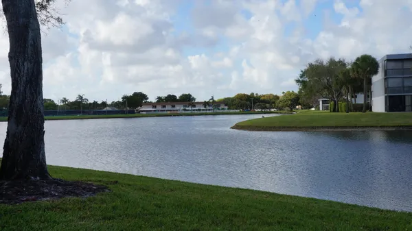 $160,000 | 15235 Lakes Of Delray Boulevard, Unit 308, Delray Beach, FL 33484