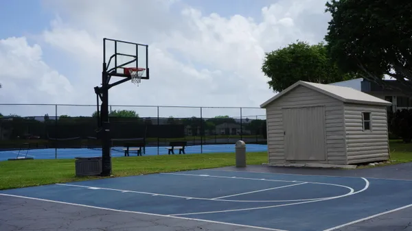 $160,000 | 15235 Lakes Of Delray Boulevard, Unit 308, Delray Beach, FL 33484