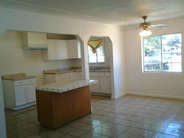 1506 Inyo Avenue Modesto, CA 95358 - Photo 4 of 8 Gallery Image 4