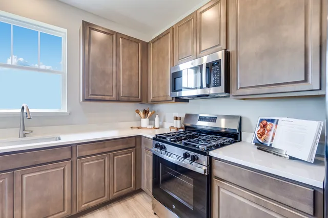 $335,990 | 4208 Meadowridge Road, Woodstock, IL 60098