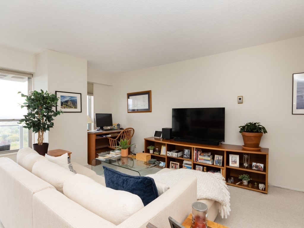 111 Perkins Street, Unit 278 Boston, MA 02130 - Photo 4 of 18