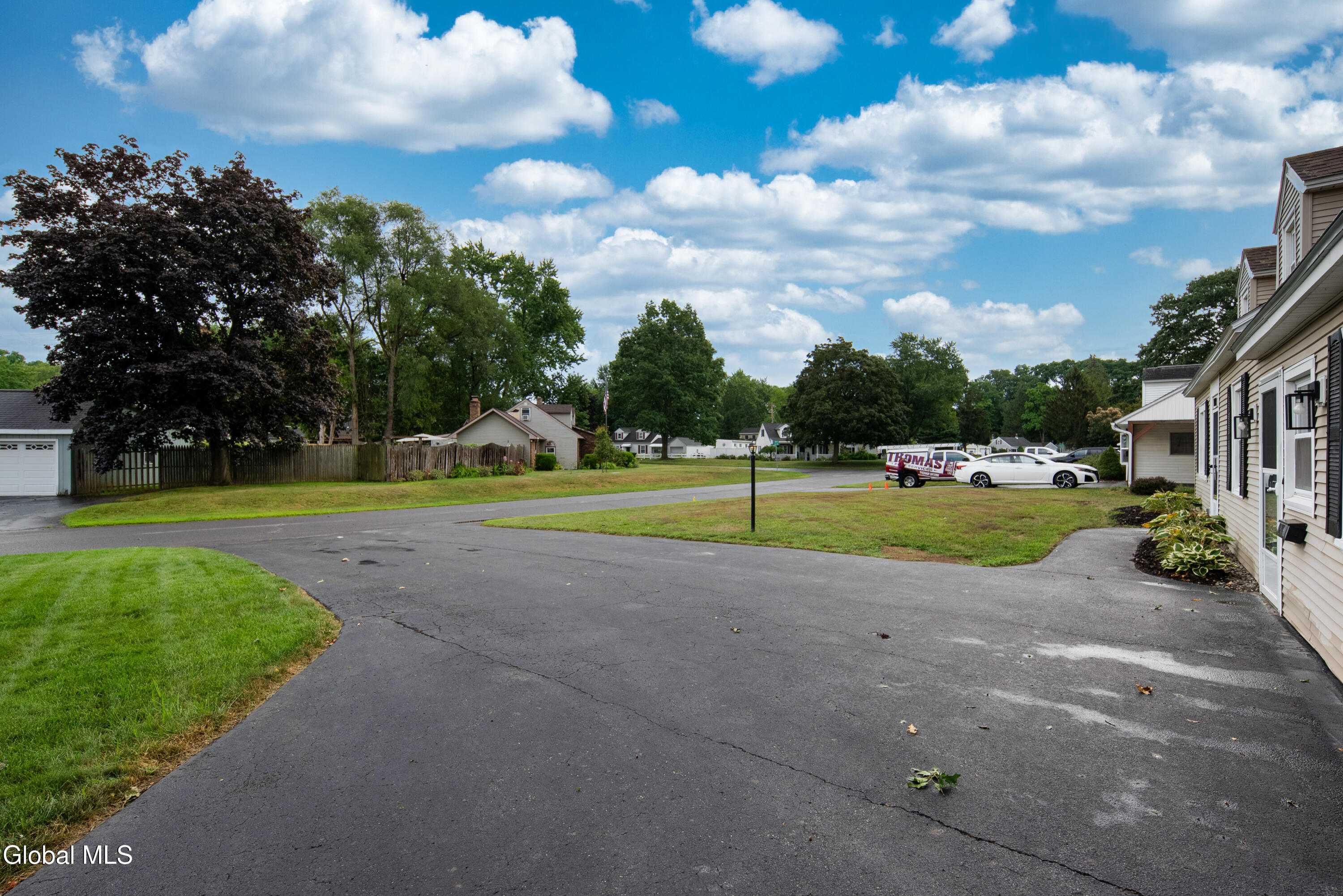 1013 Inner Drive Schenectady, NY 12303 - Photo 44 of 54 044