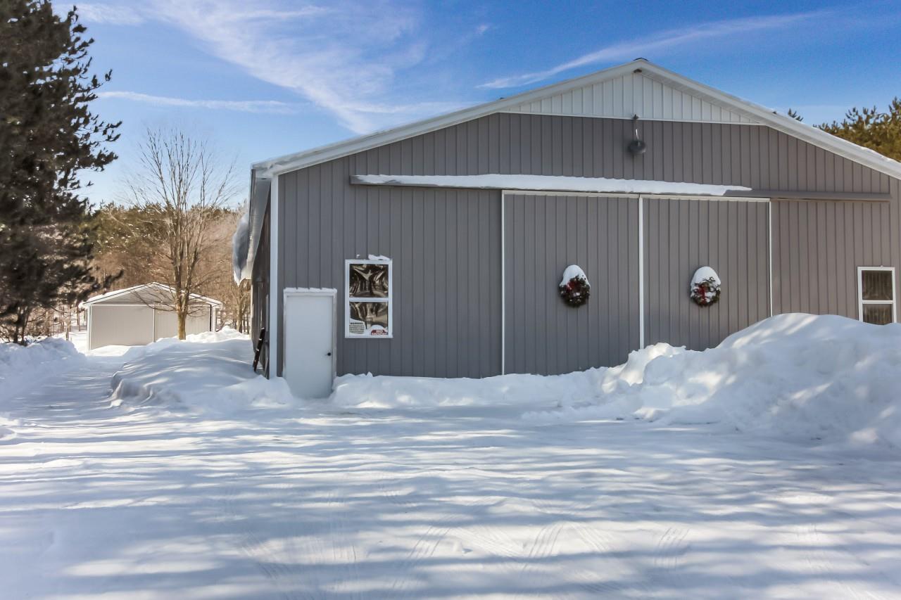 10100 South Maple City Road Maple City, MI 49664 - Photo 38 of 38 1884944-37.JPG