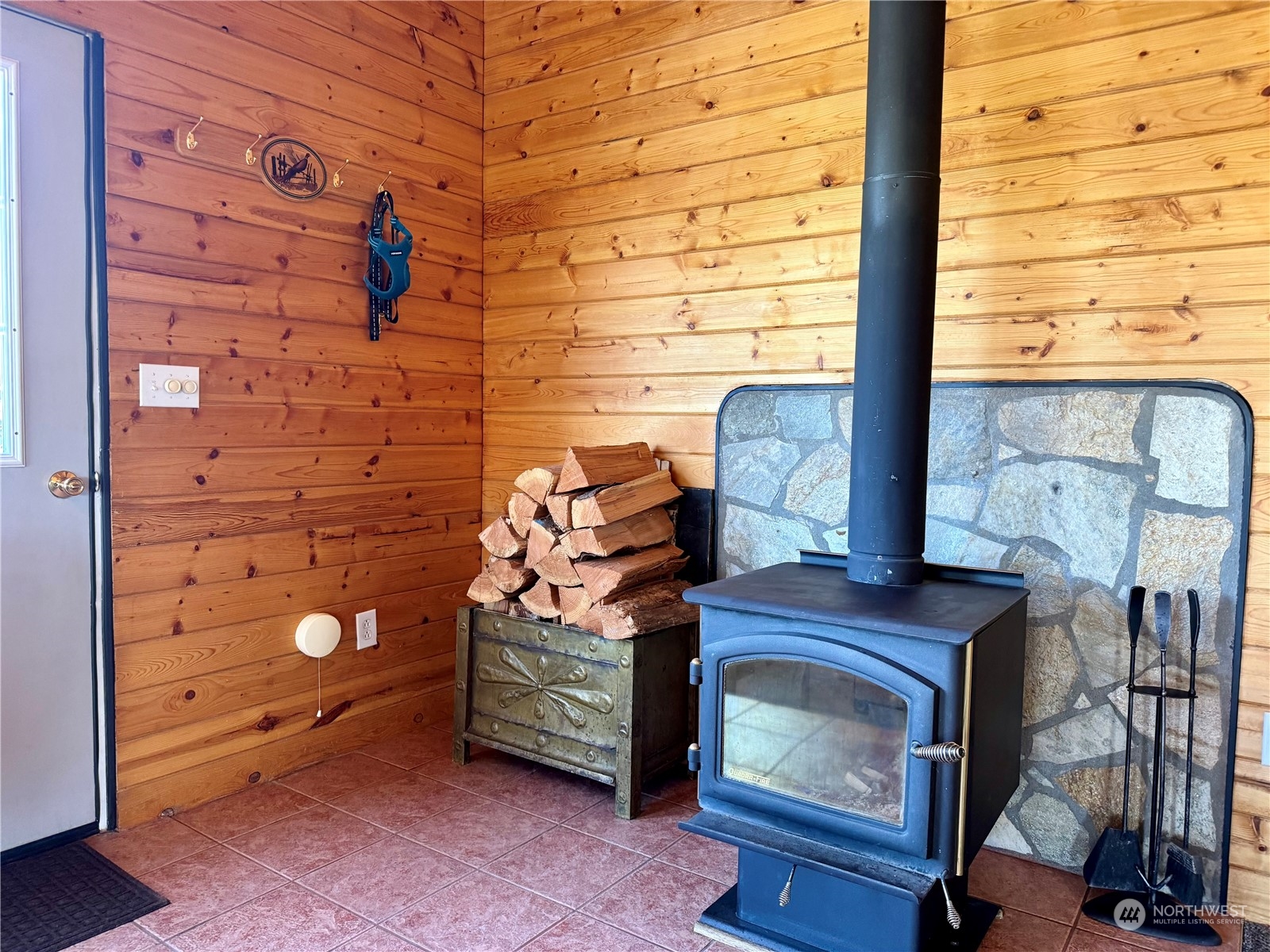 34938 Pinto Ridge Road Northeast Coulee City, WA 99115 - Photo 11 of 40 Gallery Image 11