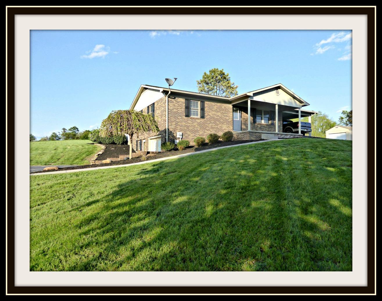 532 Briggs Road Dandridge, TN 37725 - Photo 1 of 34 P1010911F