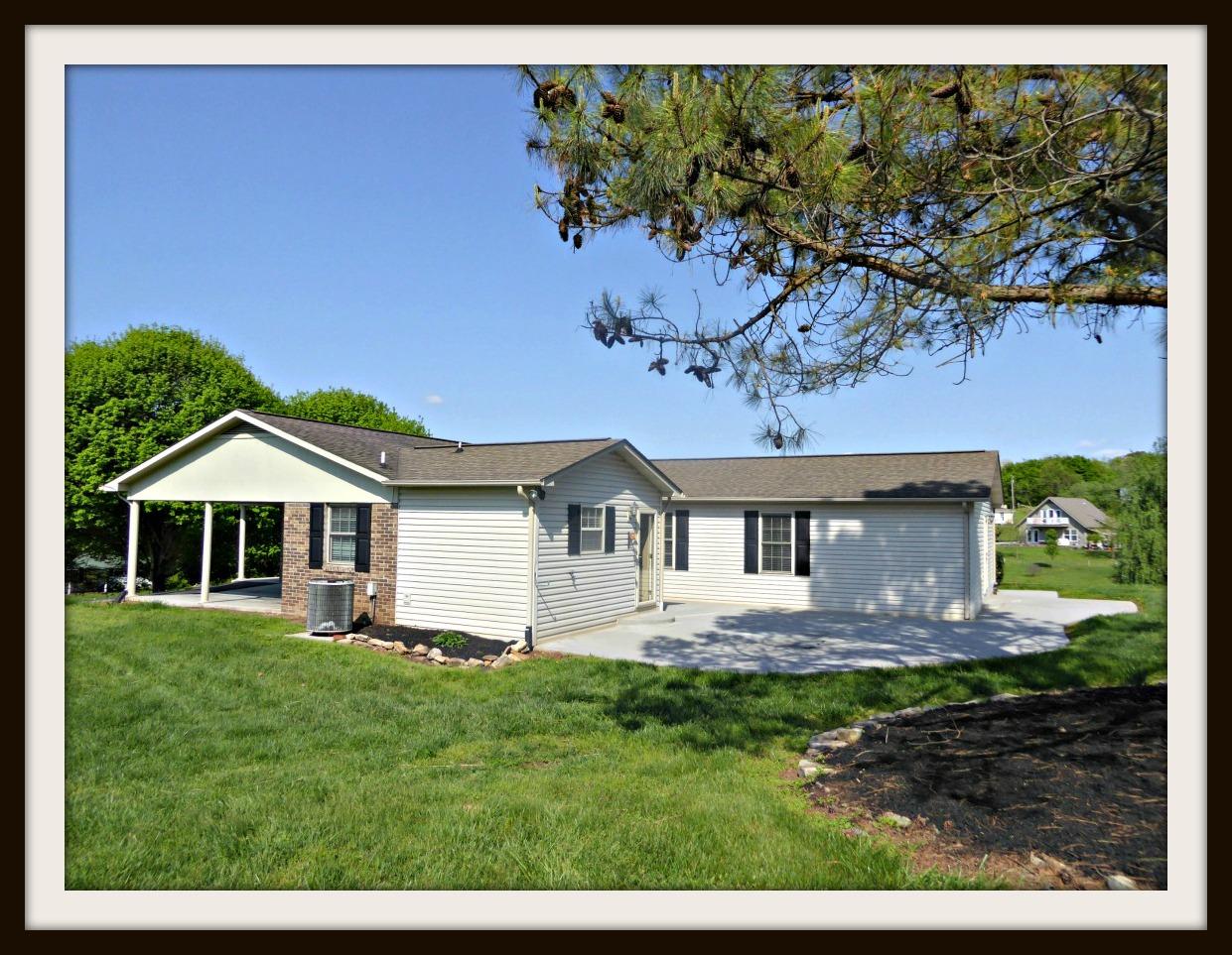 532 Briggs Road Dandridge, TN 37725 - Photo 31 of 34 P1010832F