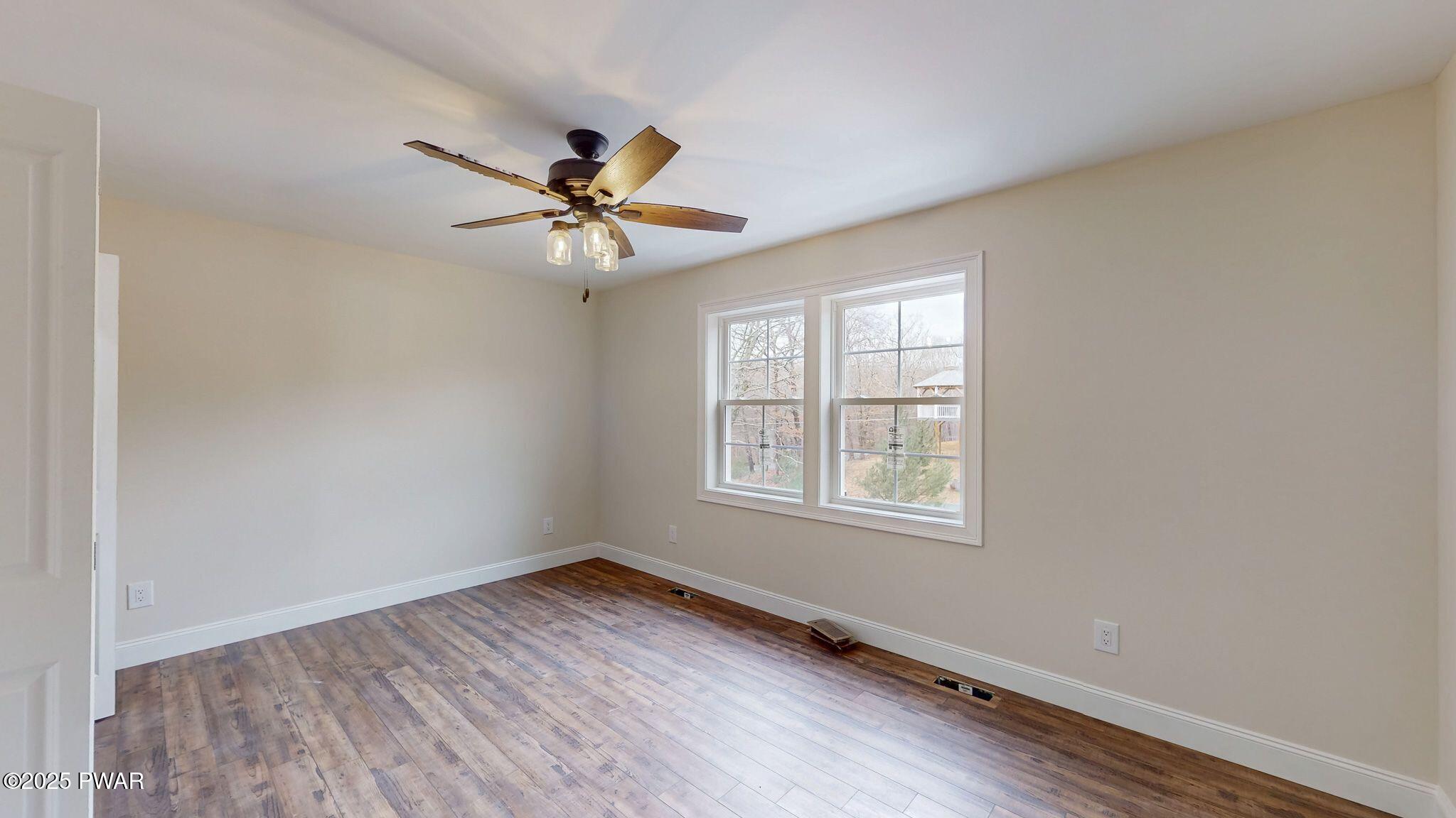 800 Main Court Hawley, PA 18428 - Photo 21 of 26
