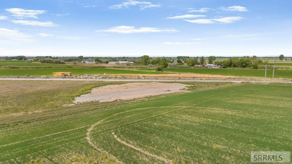 6480 North Foothill Road Idaho Falls, ID 83401 - Photo 13 of 17
