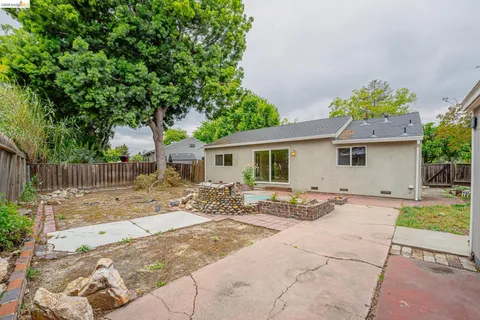 $475,000 | 2465 Mountain View Drive, Concord, CA 94520