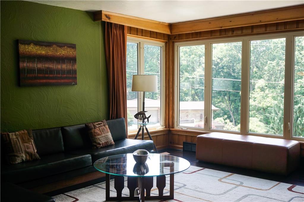 128 Teakwood Road Butler, PA 16001 - Photo 4 of 23 PICTURESQUE WINDOWS