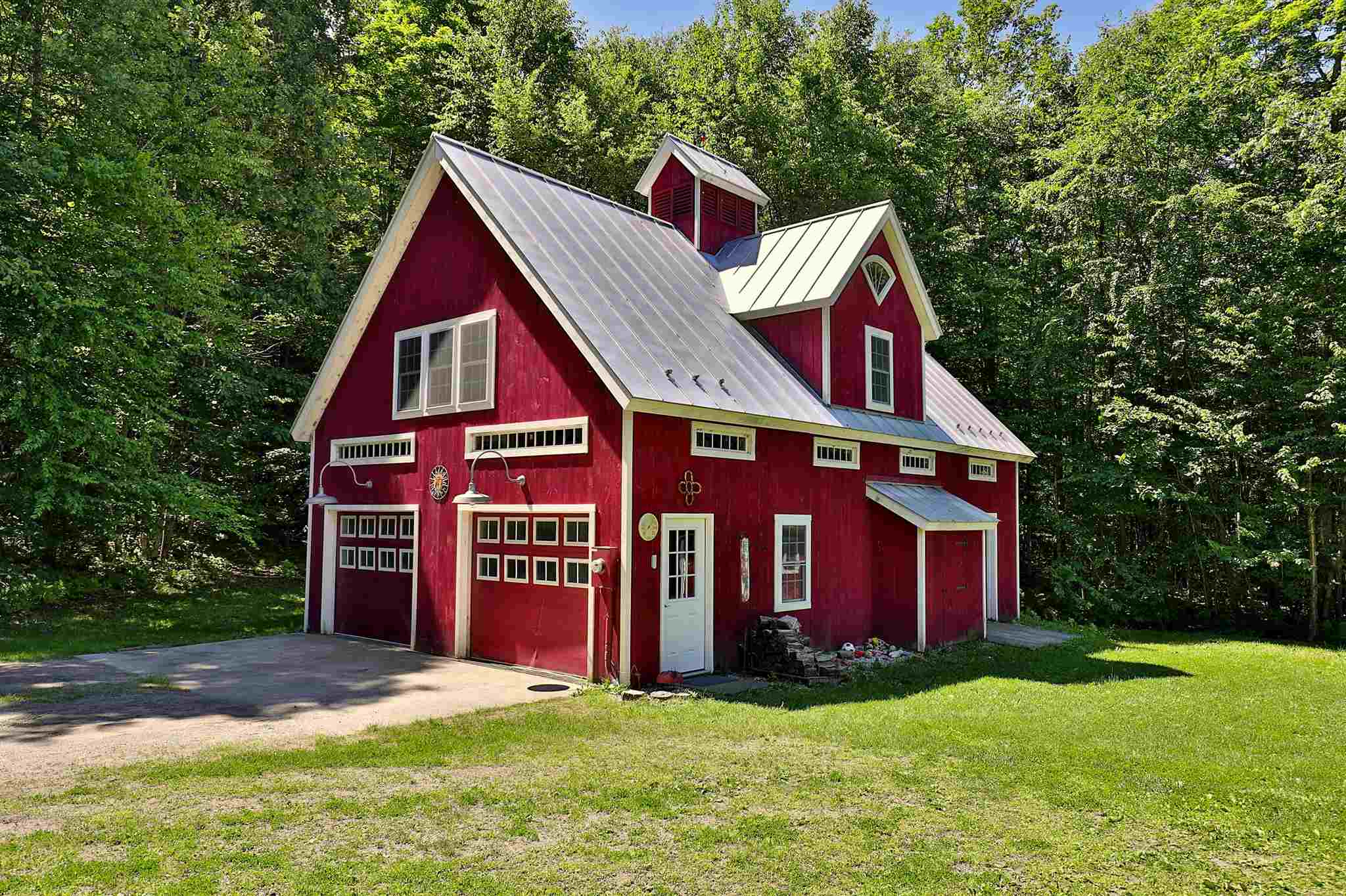 354 River Road Bridgewater, VT 05034 - Photo 3 of 40