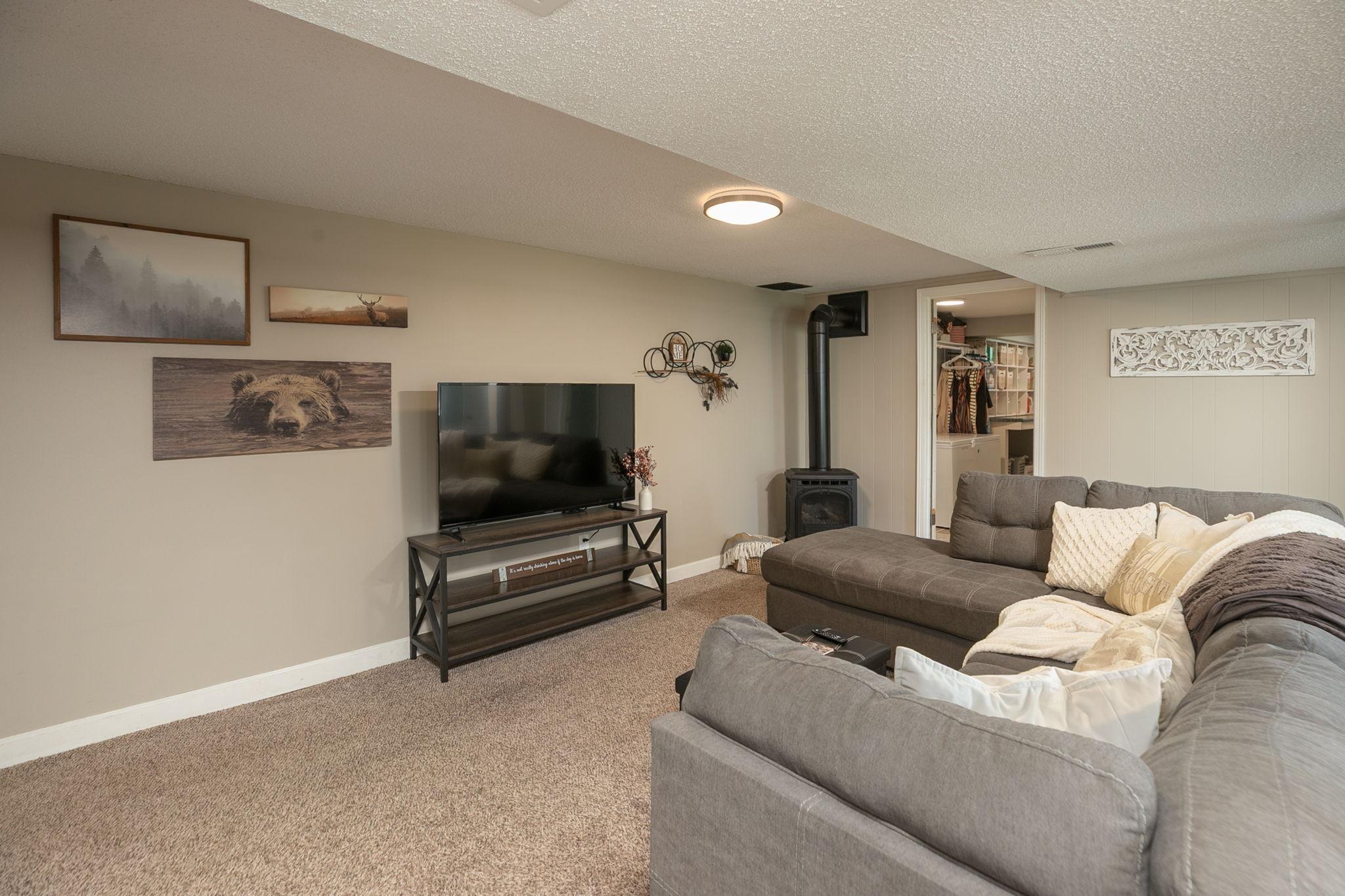 3118 Rose Heights Drive Southeast Rochester, MN 55904 - Photo 17 of 41