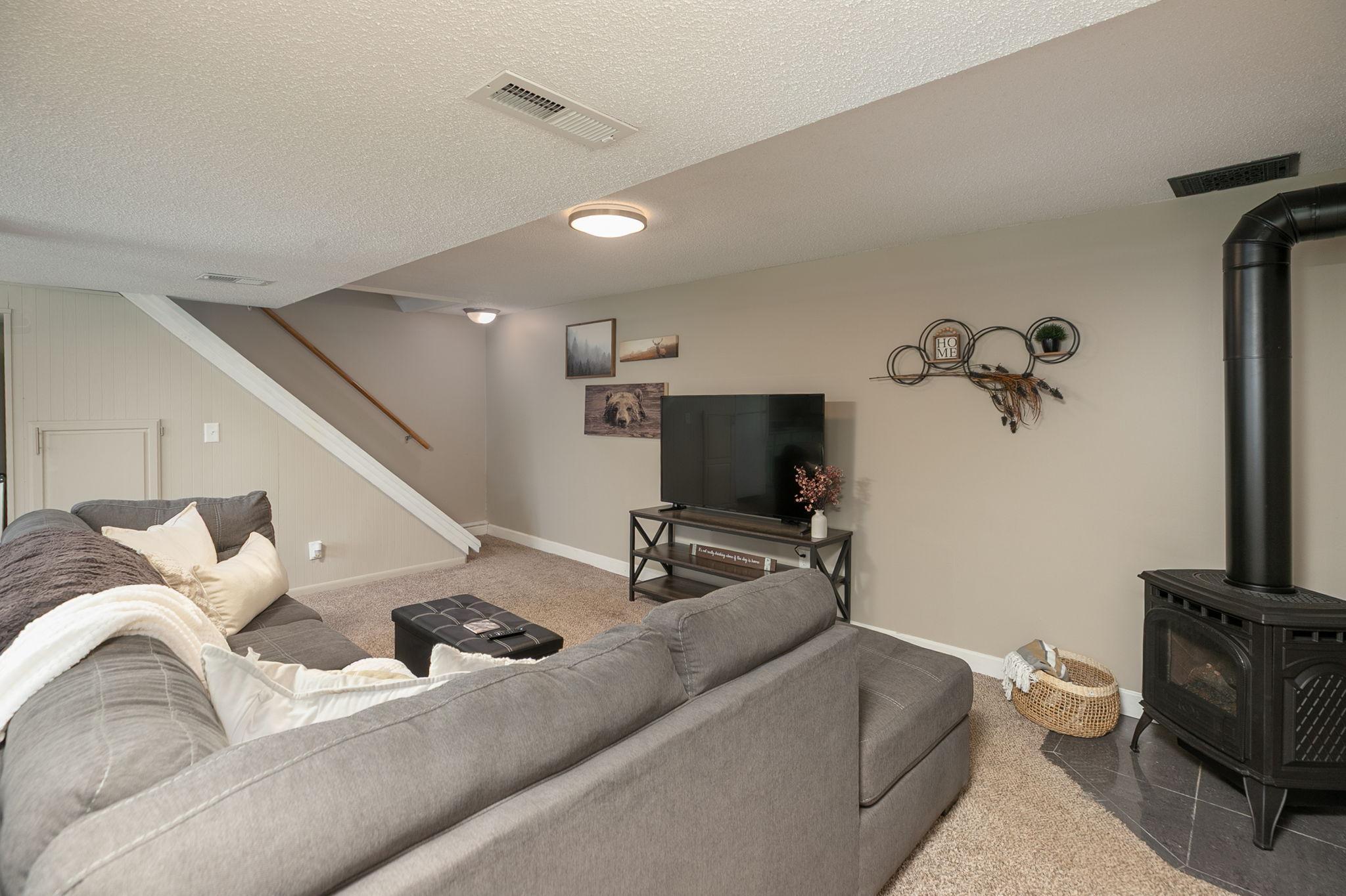 3118 Rose Heights Drive Southeast Rochester, MN 55904 - Photo 18 of 41