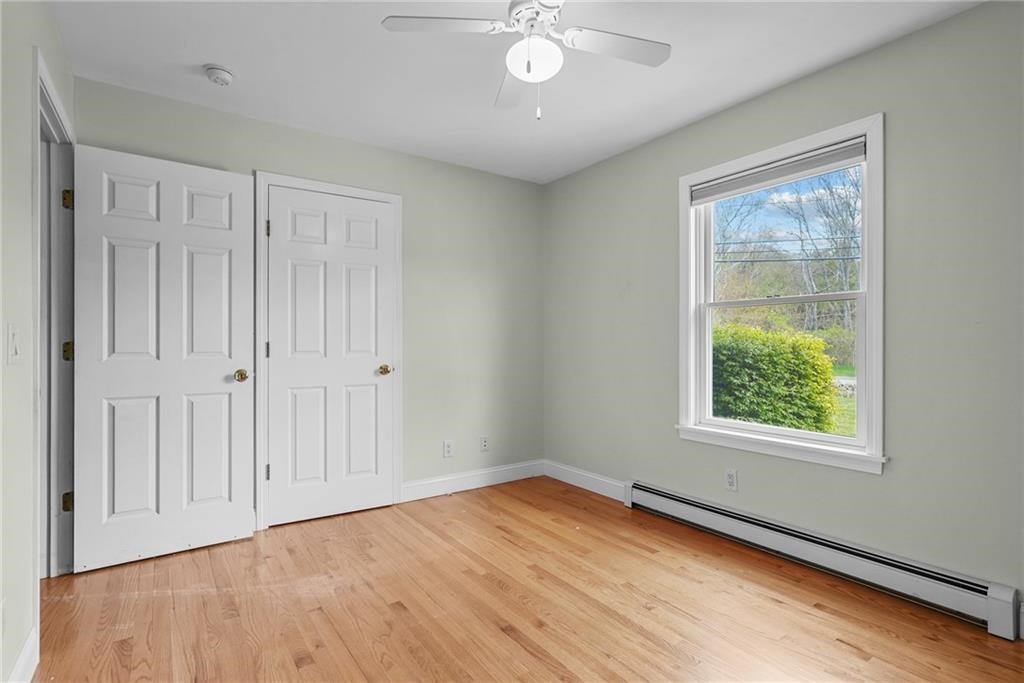 1037 Main Road Tiverton, RI 02878 - Photo 8 of 13