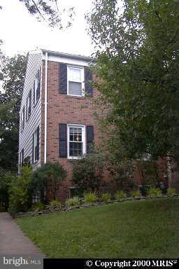 7458 Colton Lane Manassas, VA 20109 - Photo 13 of 13 Exterior (Main)