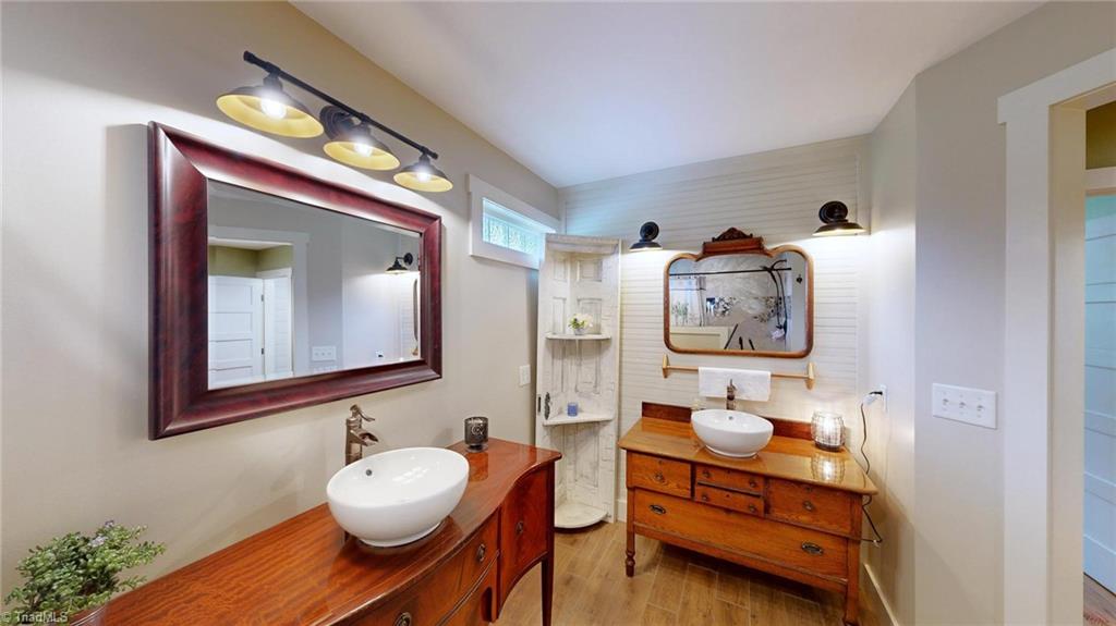 723 Ed Sink Road Thomasville, NC 27360 - Photo 36 of 48 Gallery Image 36