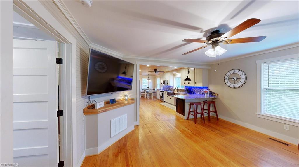 723 Ed Sink Road Thomasville, NC 27360 - Photo 7 of 48 Gallery Image 7