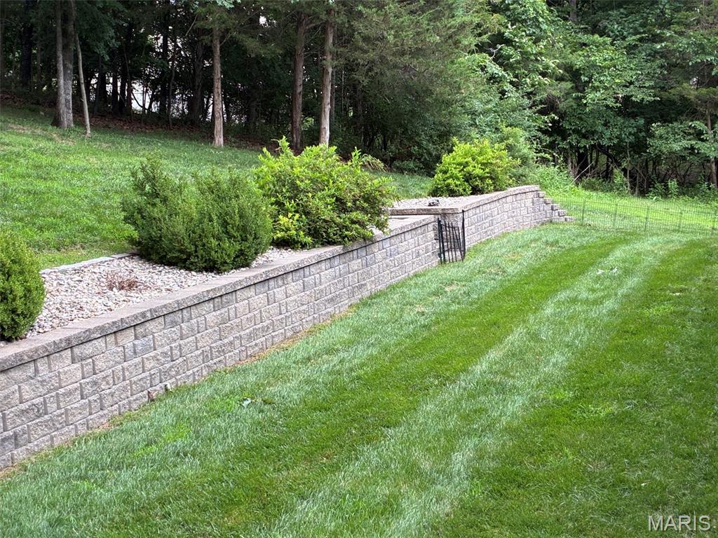 3649 Roads End Acres Road Imperial, MO 63052 - Photo 4 of 54