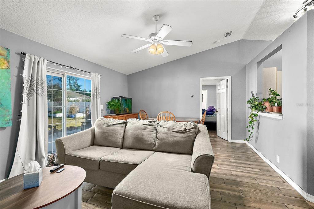 55 Uhl Path Palm Coast, FL 32164 - Photo 12 of 36