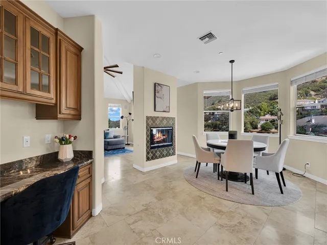 $1,269,000 | 1124 Kathleen Drive, Newbury Park, CA 91320
