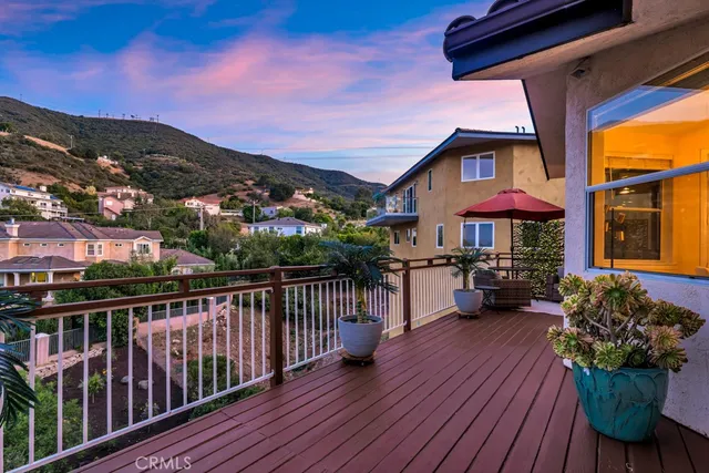 $1,269,000 | 1124 Kathleen Drive, Newbury Park, CA 91320