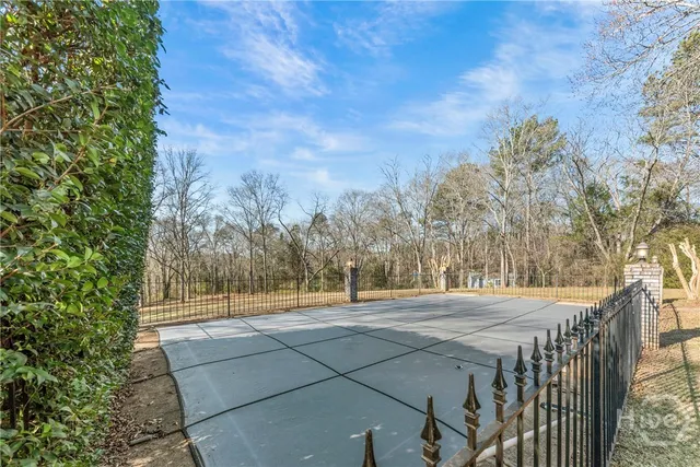 $1,200,000 | 1140 Summit Drive, Watkinsville, GA 30677