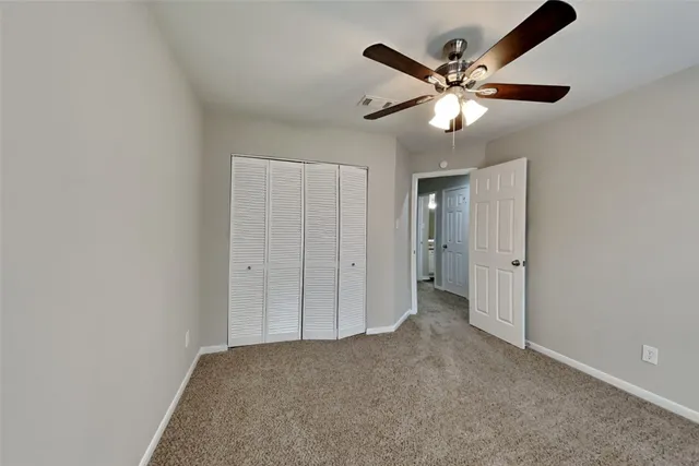 $2,300 | 16023 Willowpark Drive, Tomball, TX 77377