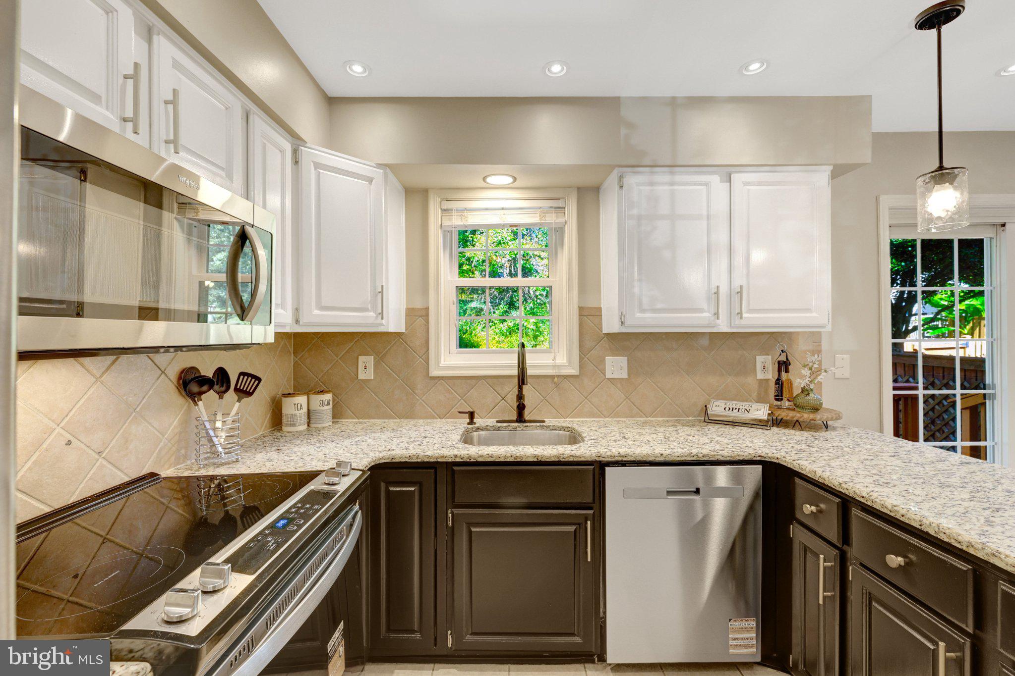 11992 Sentinel Point Court Reston, VA 20191 - Photo 14 of 36 Complete kitchen refresh with ALL NEW Appliances