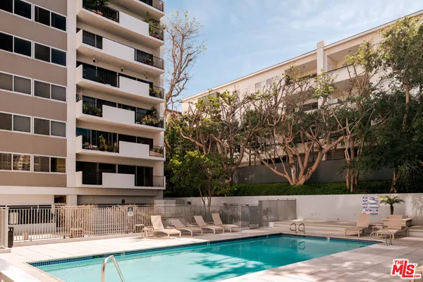 $5,500 | 10450 Wilshire Boulevard, Unit 2G, Los Angeles, CA 90024