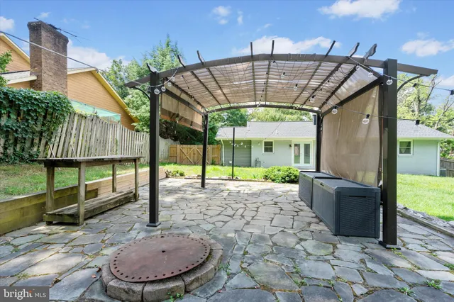 a view of a porch with furniture