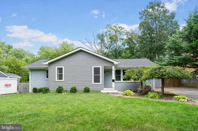a house view with a garden space