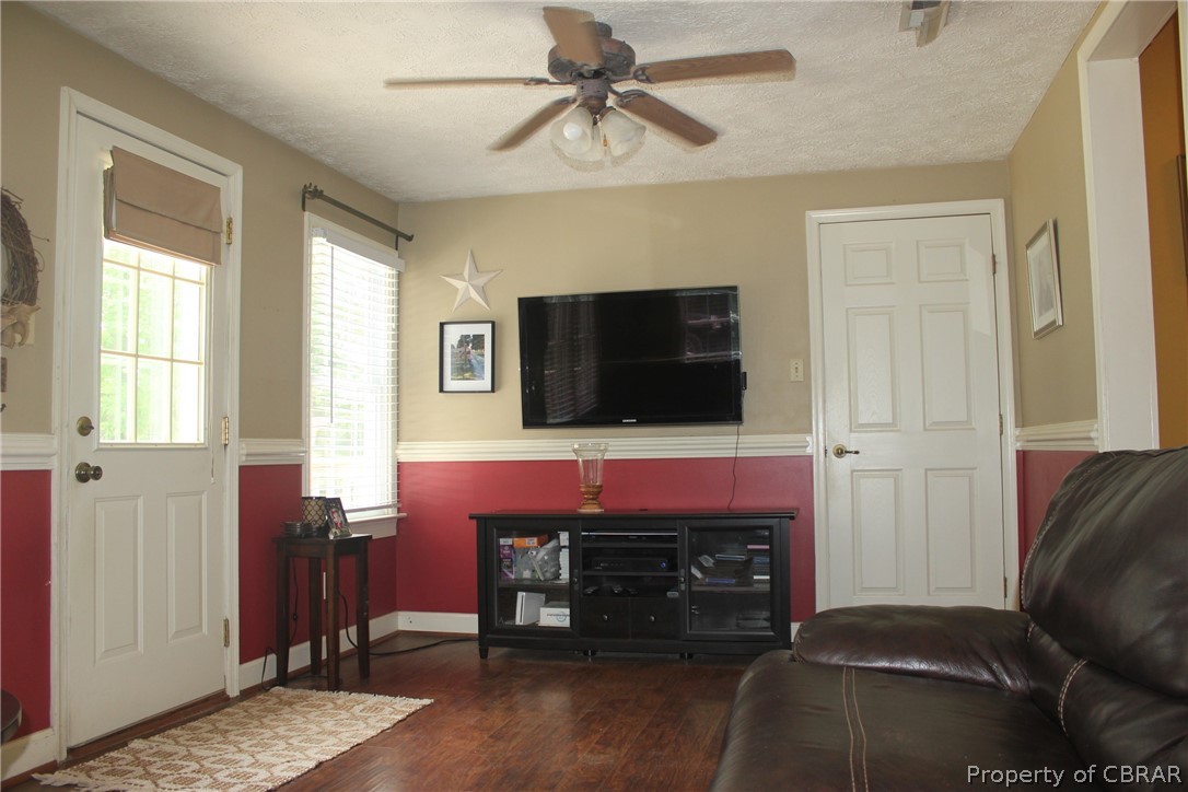 3436 Low Ground Road Hayes, VA 23072 - Photo 23 of 26 Gallery Image 23