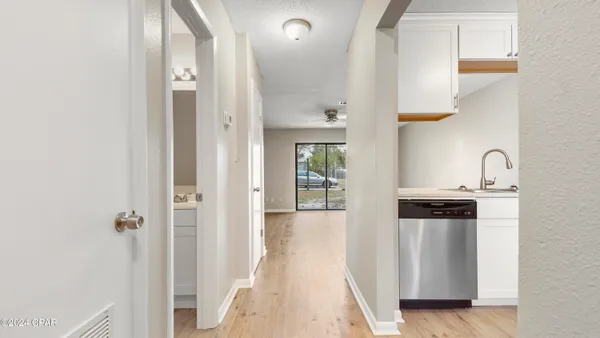 $1,400 | 5113 East 10th Street, Unit A B C D, Panama City, FL 32404