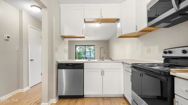 $1,400 | 5113 East 10th Street, Unit A B C D, Panama City, FL 32404