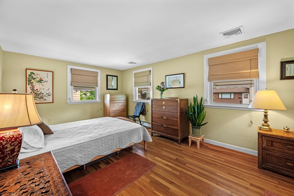 88 Moffatt Road Salem, MA 01970 - Photo 14 of 37