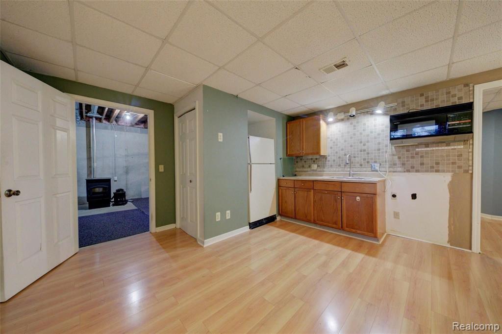 8164 Rattalee Lake Road Clarkston, MI 48348 - Photo 53 of 96