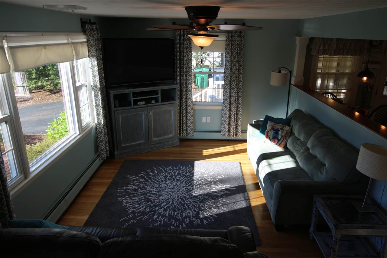 25 Carmine Road Nashua, NH 03063 - Photo 11 of 24