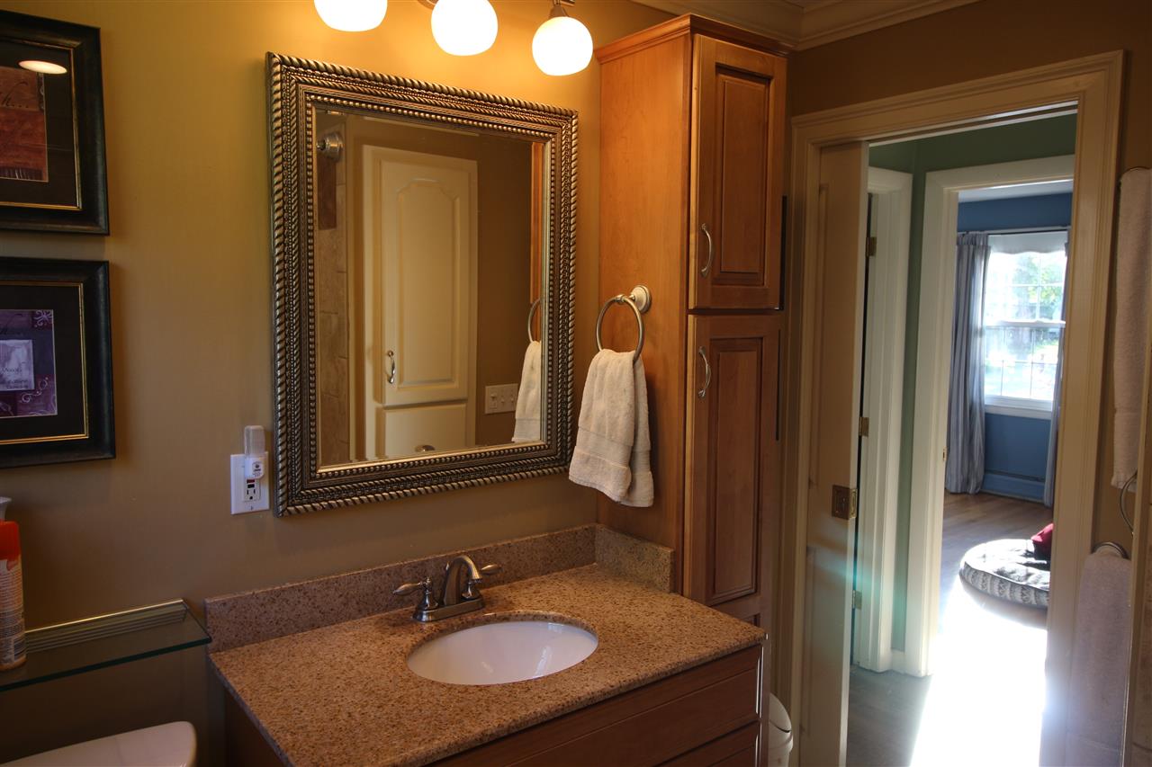 25 Carmine Road Nashua, NH 03063 - Photo 8 of 24