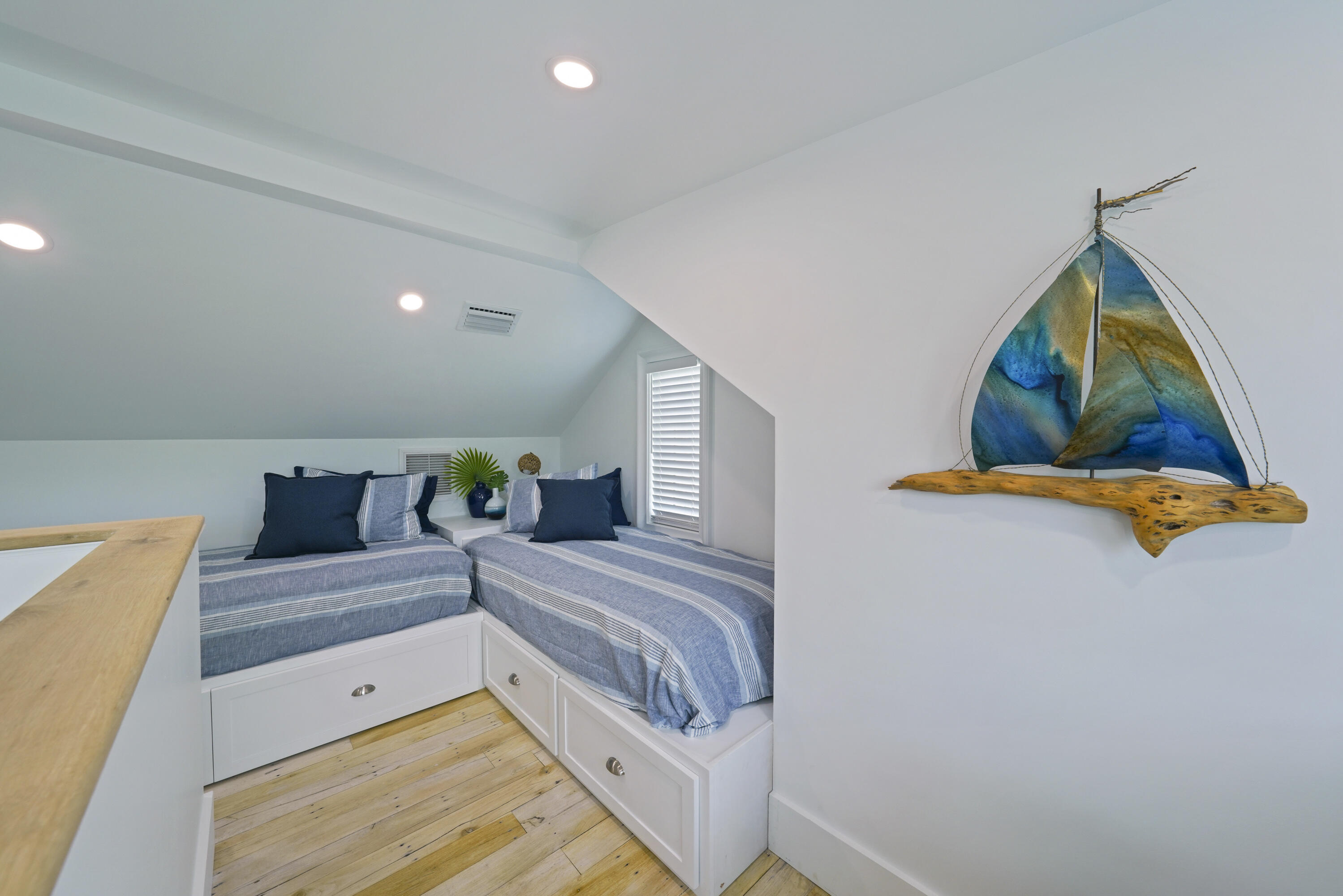 25 St George's Lane Inlet Beach, FL 32461 - Photo 45 of 54 Carriage house bunk room
