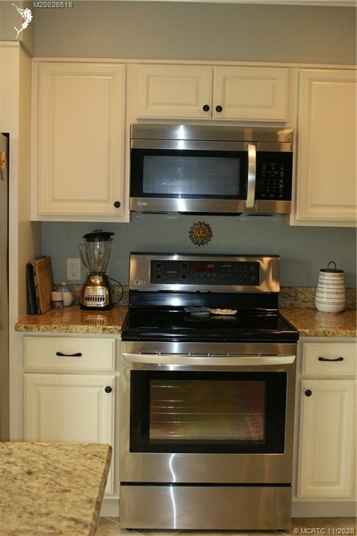 1950 Southwest Palm City Road, Unit 22207 Stuart, FL 34994 - Photo 5 of 42 Gallery Image 5