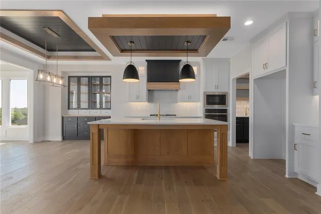 $844,620 | 11275 South Gleason Road, Olathe, KS 66061