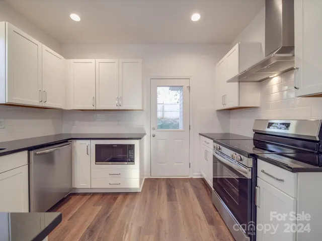 $340,000 | 558 Geneva Circle, Belmont, NC 28012