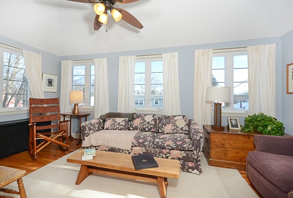 12 Hazelwood Road Worcester, MA 01609 - Photo 18 of 41 Gallery Image 18